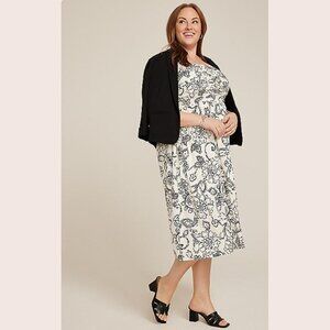 Maurices – Floral Smocked Midi Dress - 2X